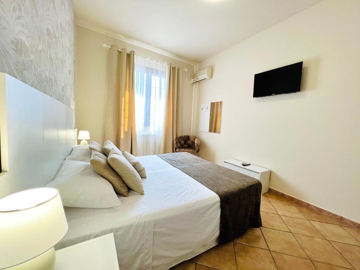 Casa Aieddu Hotel Terrasini Eksteriør billede